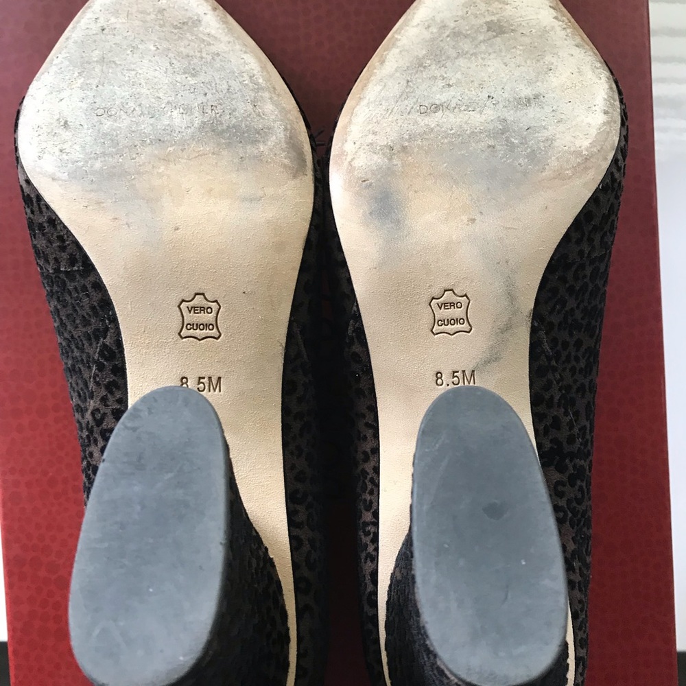 Shoes - Picture 4 of 6